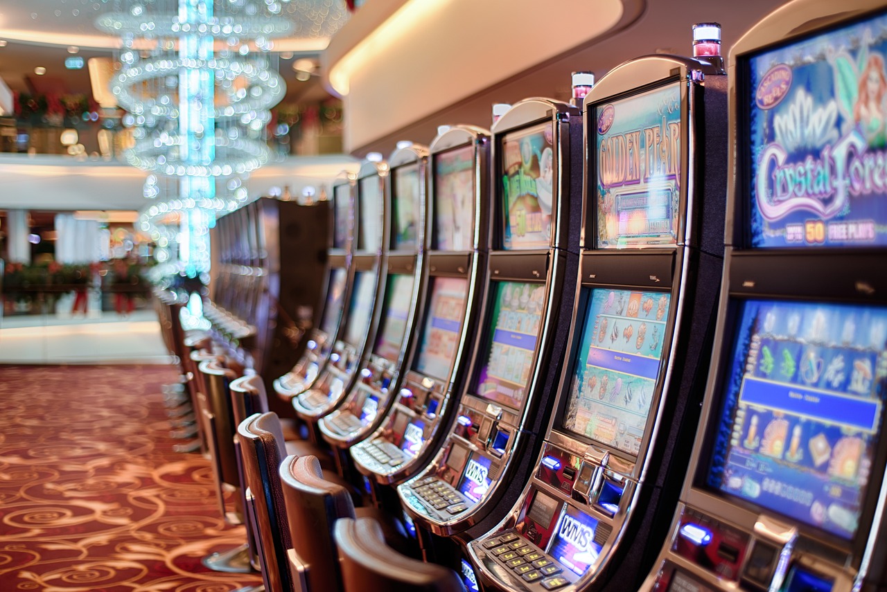 Slot Makinelerinde Kazanma Yöntemleri